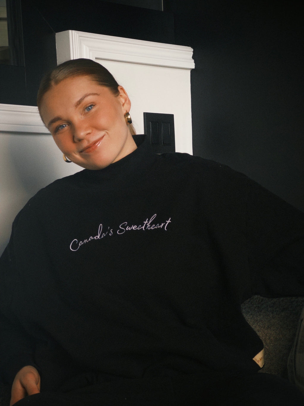 Canada’s Sweetheart mockneck