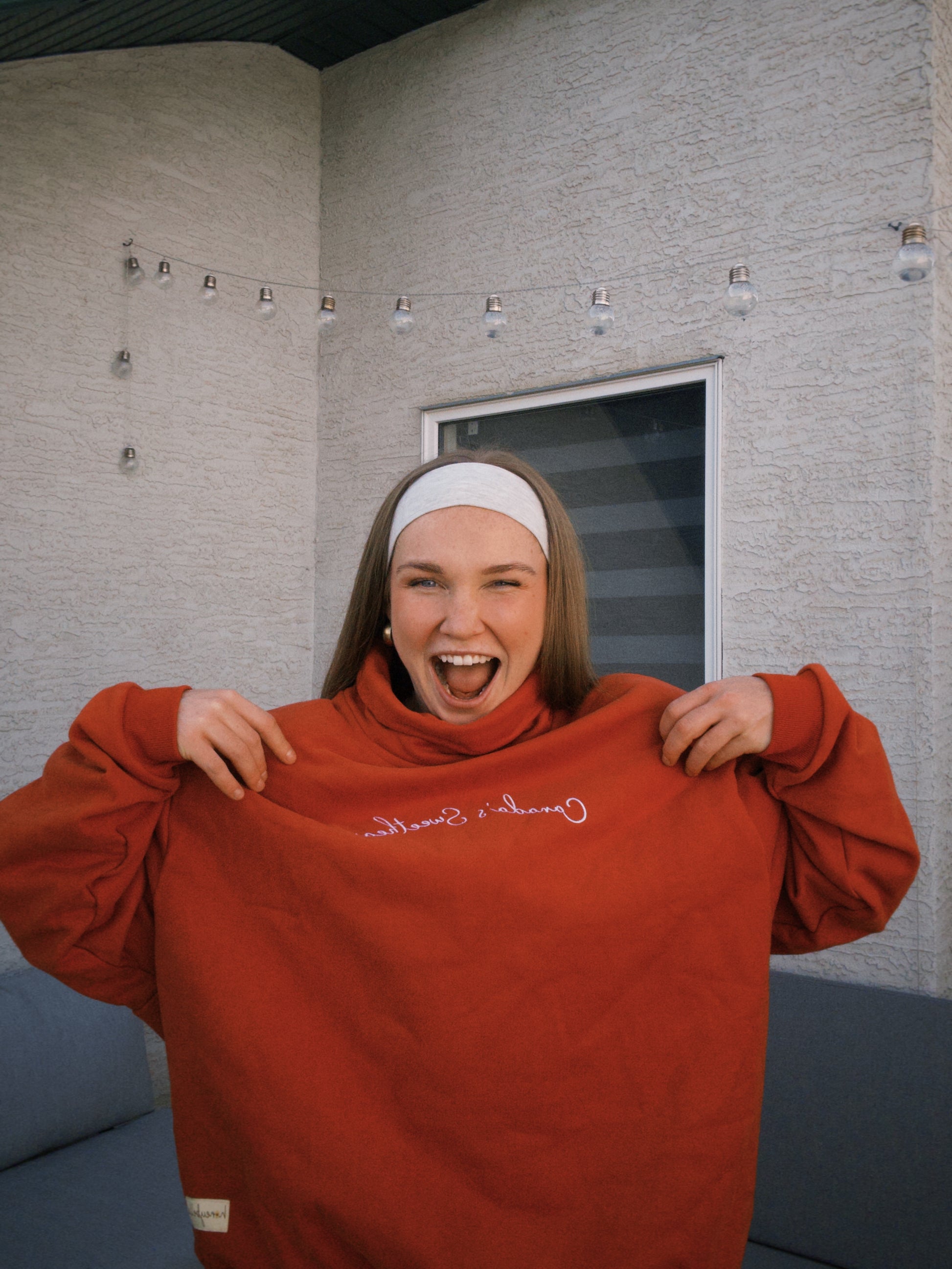 Canadas Sweetheart Red mockneck